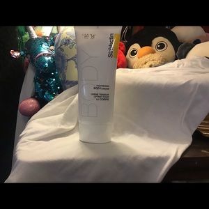 Strivectin tightening body cream